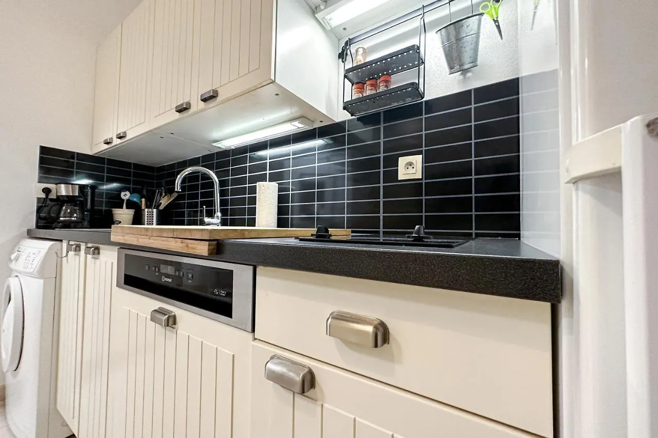 St Roch 2 - Appart 300 M De La Gare, Clim, Terrasse, Garage Antibes France