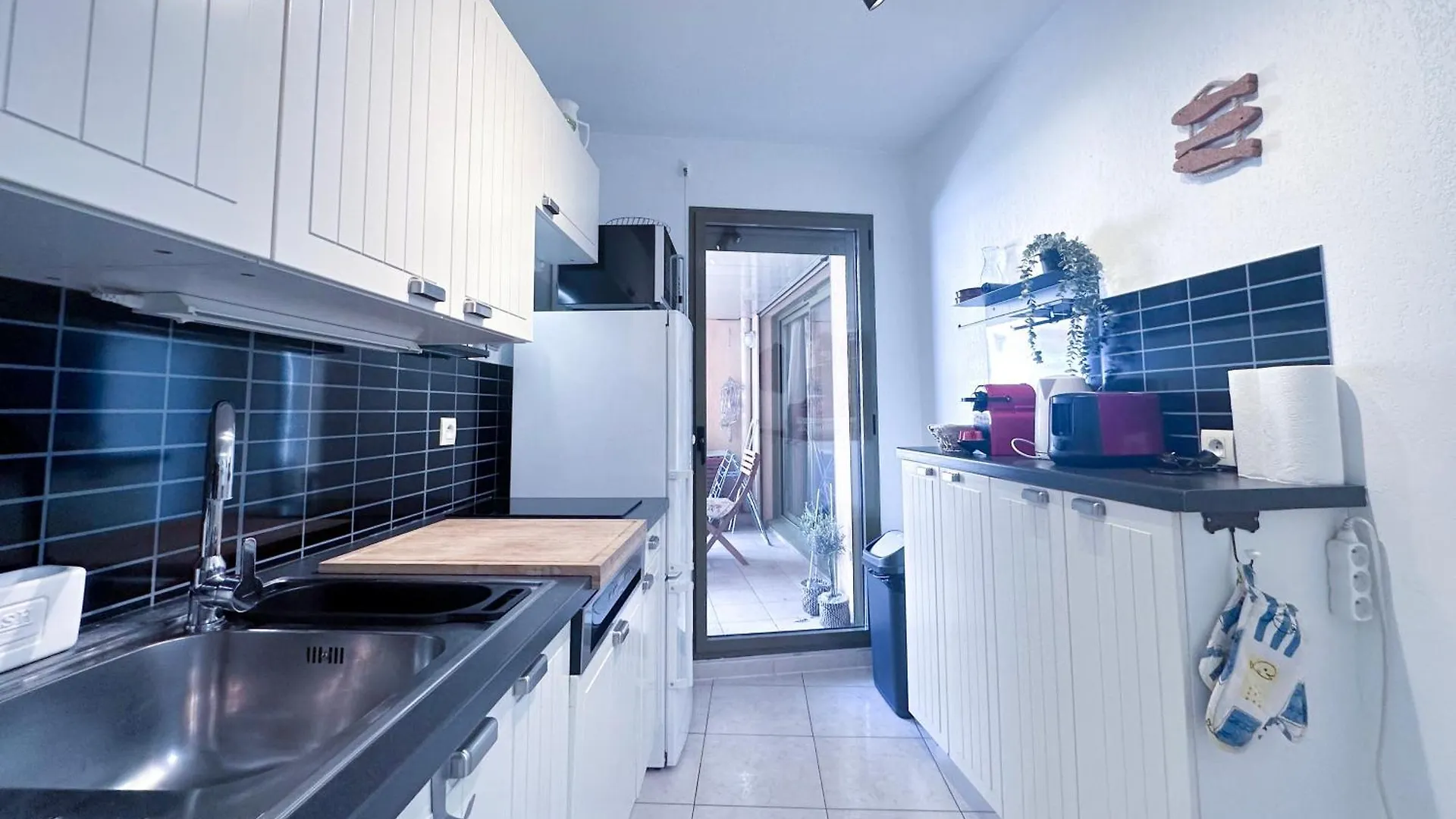 St Roch 2 - Appart 300 M De La Gare, Clim, Terrasse, Garage Antibes