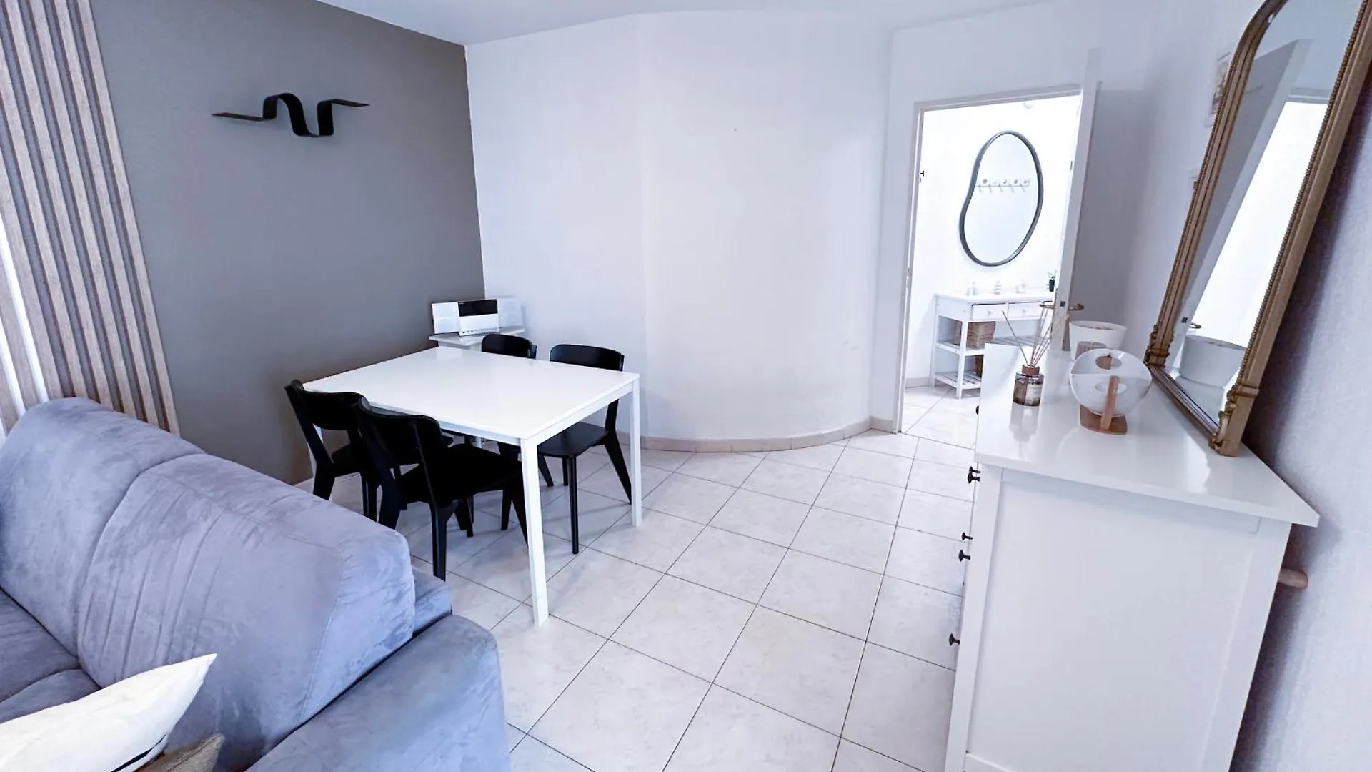St Roch 2 - Appart 300 M De La Gare, Clim, Terrasse, Garage Antibes Apartment